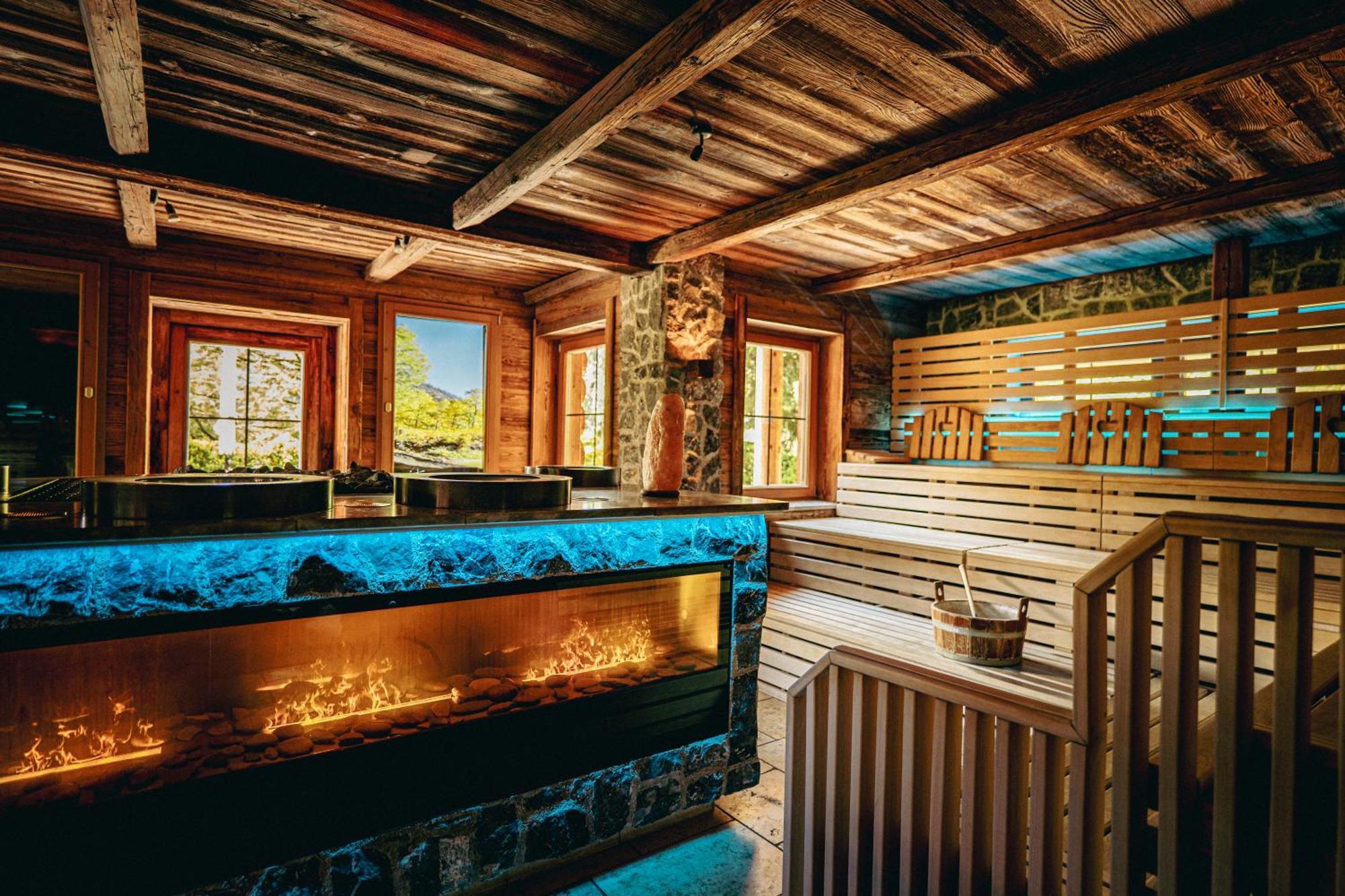 Cocoon - Alpine Boutique Lodge Maurach  Bagian luar foto